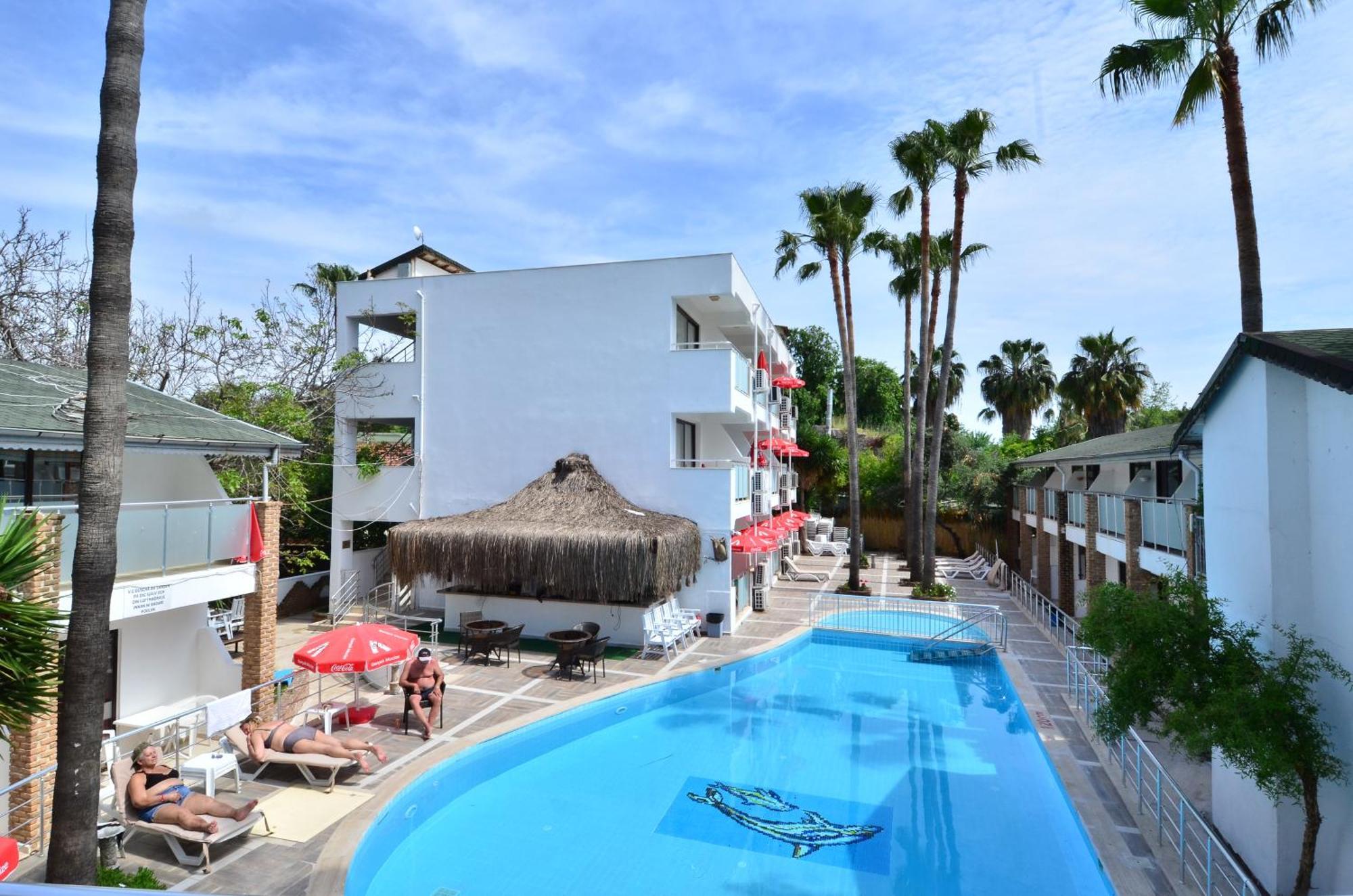 Tropic Beach Club Side Hotel Exterior foto